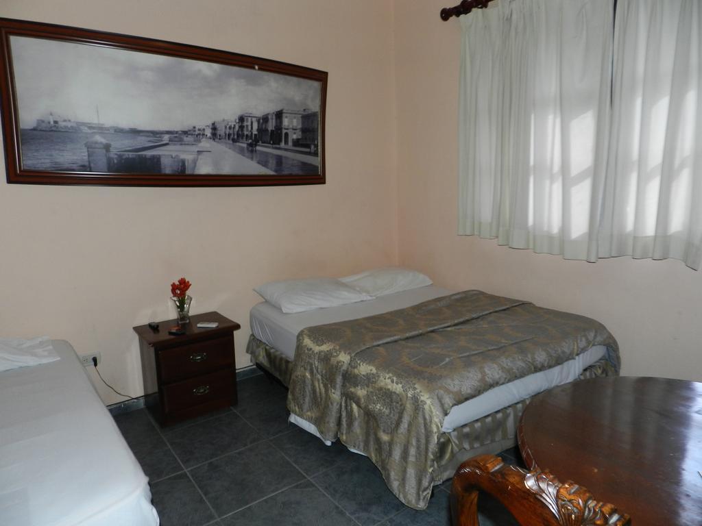 Hotel Navarro Σάντο Ντομίγκο Δωμάτιο φωτογραφία